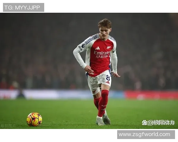 阿森纳激战强敌全场鏖战展现英伦豪门不屈精神