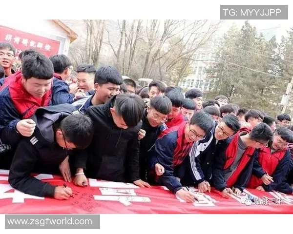 世界杯的激情与梦想汇聚在一起让我们共同见证历史的辉煌与传奇的诞生